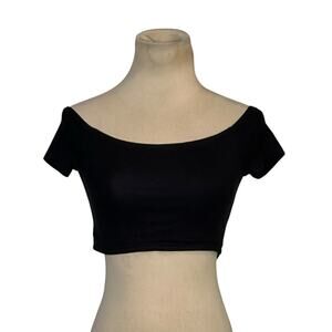 Blue Life black off shoulder short sleeves crop top size XS